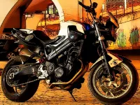 Fast Motorbikes Jigsaw image